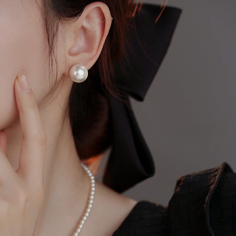 Sterling silver pearl earrings